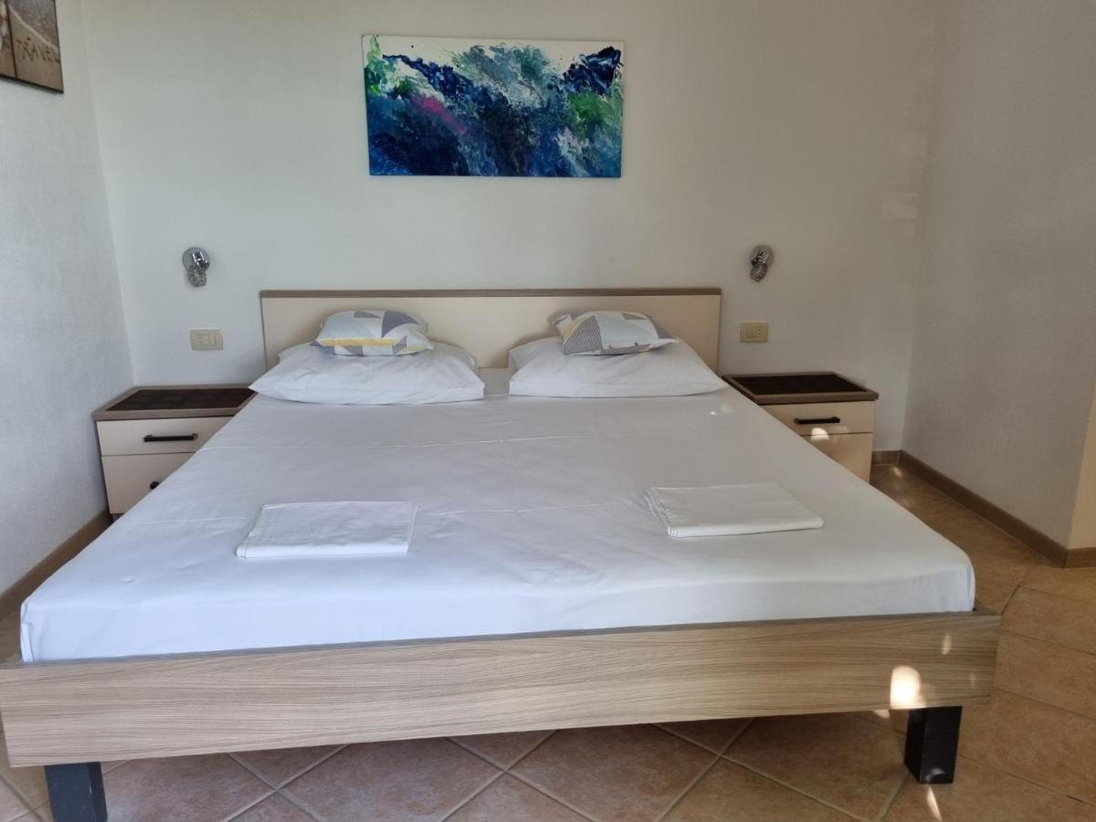 Guesthouse Dominovic Brela Exterior foto